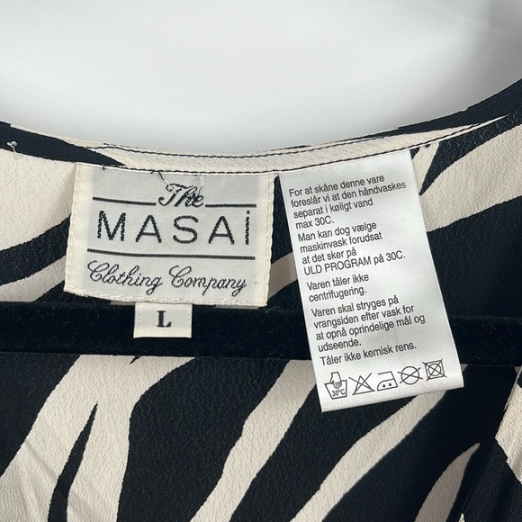 The Masai Clothing Company Vintage Zebra Black and Cream Blouse - Picture 6 of 9